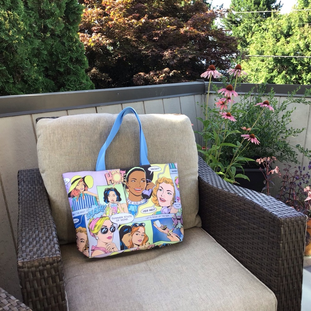 Estée Lauder Comic Art Tote Beach Bag ~ Limited Edition